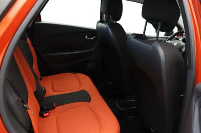 Renault Captur (2017) thumbnail 8