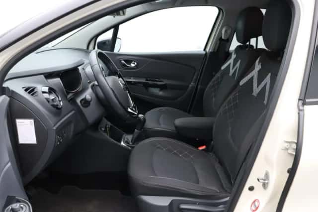 Renault Captur (2013) thumbnail 18