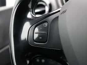 Renault Captur (2013) thumbnail 20