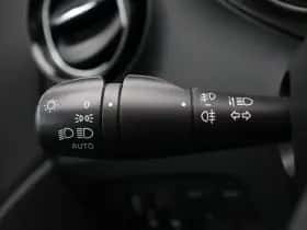 Renault Captur (2013) thumbnail 22