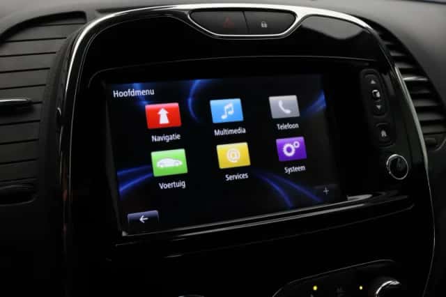 Renault Captur (2013) thumbnail 30