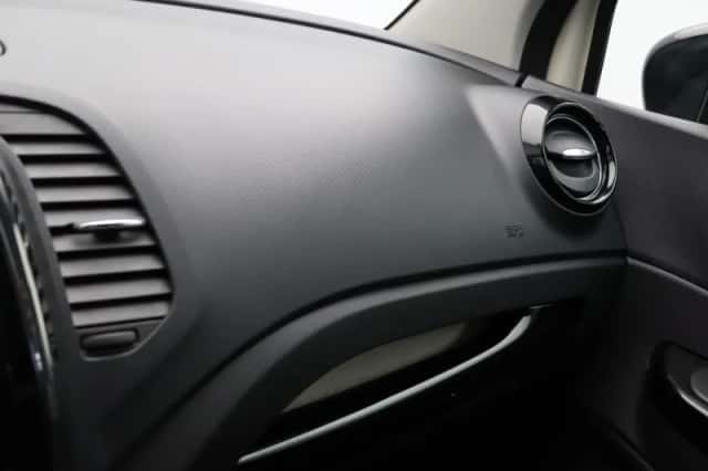 Renault Captur (2013) thumbnail 33