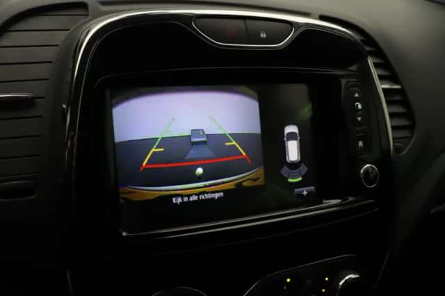 Renault Captur (2013) thumbnail 42