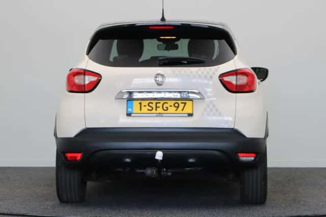 Renault Captur (2013) thumbnail 7