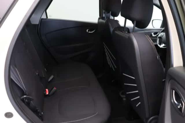 Renault Captur (2013) thumbnail 8
