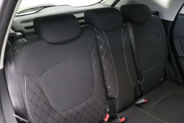 Renault Captur (2013) thumbnail 9