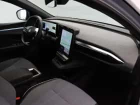Renault Mégane E-Tech (2023) thumbnail 14