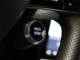Renault Mégane E-Tech (2023) thumbnail 25