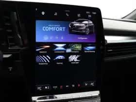 Renault Mégane E-Tech (2023) thumbnail 38
