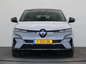 Renault Mégane E-Tech (2023) thumbnail 6
