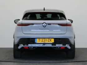 Renault Mégane E-Tech (2023) thumbnail 7