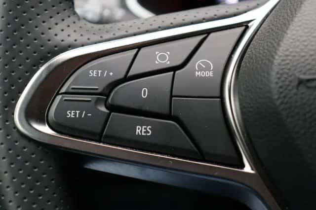 Renault Captur (2024) thumbnail 21