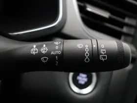 Renault Captur (2024) thumbnail 24