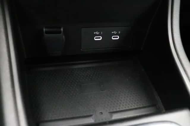 Renault Captur (2024) thumbnail 30