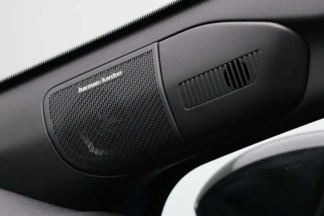 Renault Captur (2024) thumbnail 38