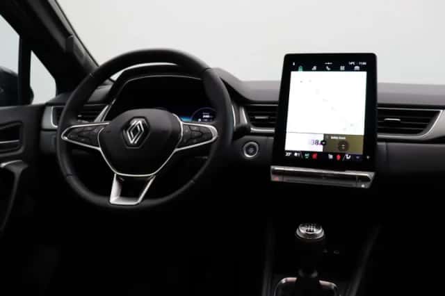 Renault Captur (2024) thumbnail 5