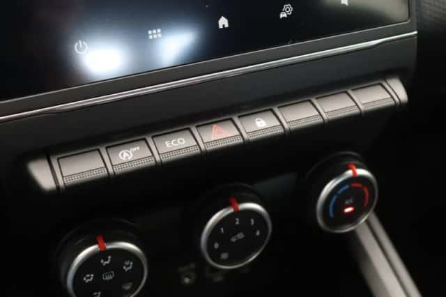 Renault Clio (2021) thumbnail 28