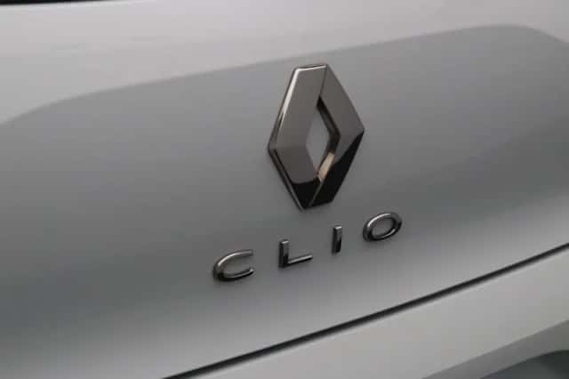 Renault Clio (2021) thumbnail 36