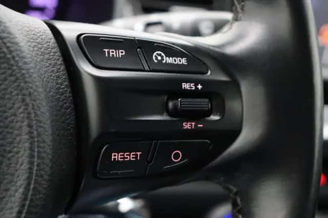 Kia Rio (2020) thumbnail 21