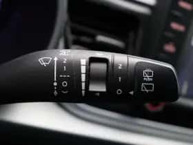 Kia Rio (2020) thumbnail 23