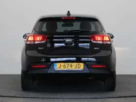 Kia Rio (2020) thumbnail 6