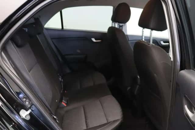 Kia Rio (2020) thumbnail 7