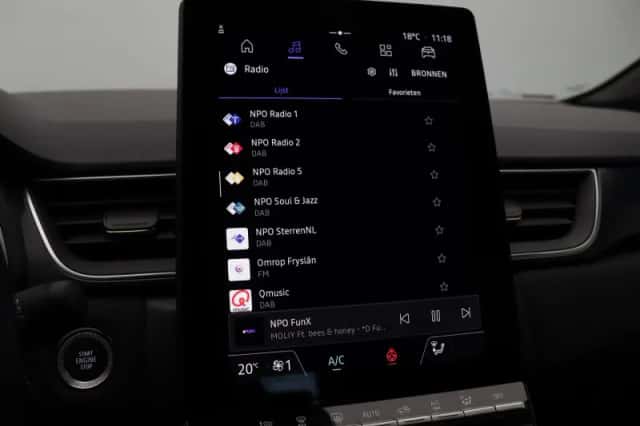 Renault Captur (2025) thumbnail 34