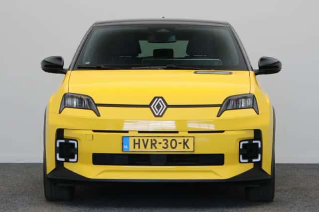 Renault 5 (2025) thumbnail 4