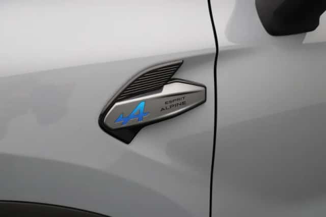Renault Captur (2026) thumbnail 4