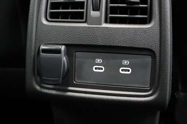 Renault Captur (2026) thumbnail 4
