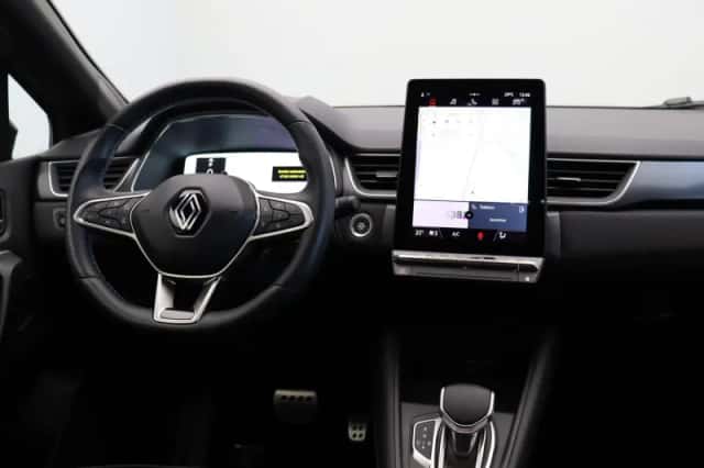 Renault Captur (2025) thumbnail 5