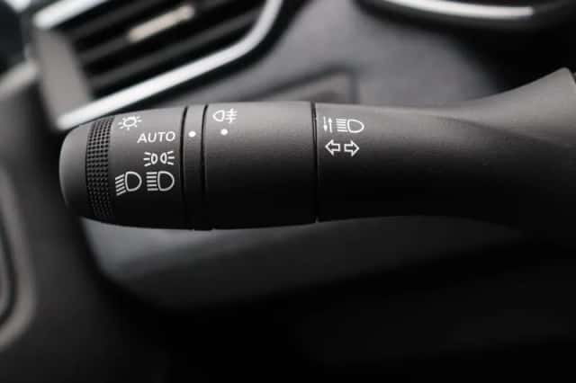 Renault Clio (2025) thumbnail 2
