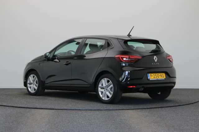 Renault Clio (2022) thumbnail 2