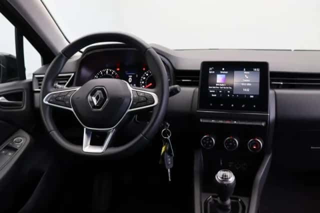 Renault Clio (2022) thumbnail 4