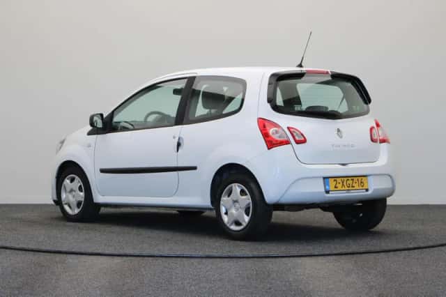 Renault Twingo (2014) thumbnail 2
