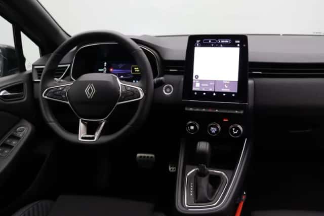 Renault Clio (2025) thumbnail 4