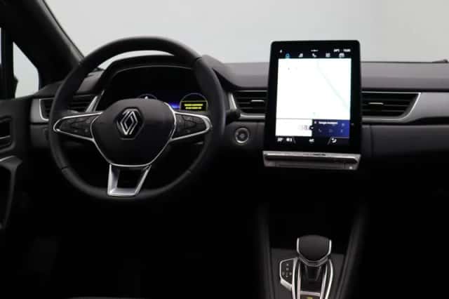 Renault Captur (2025) thumbnail 5