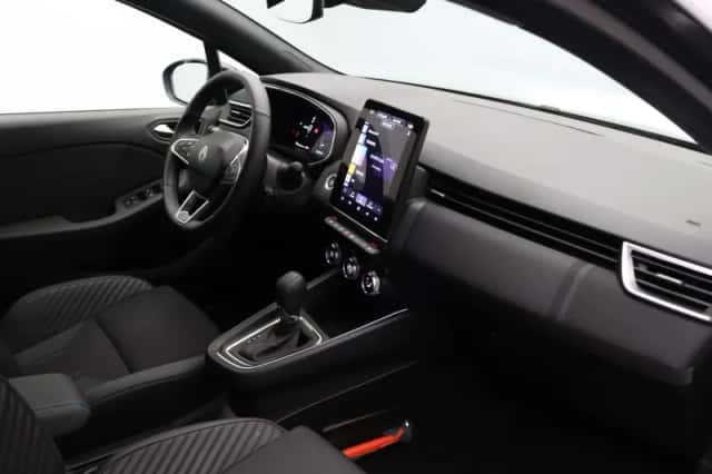 Renault Clio (2025) thumbnail 5