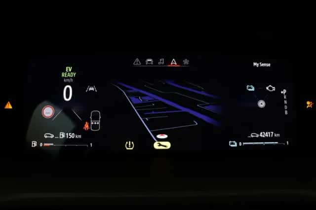 Renault Captur (2024) thumbnail 6