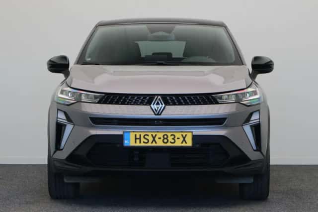 Renault Captur (2025) thumbnail 4