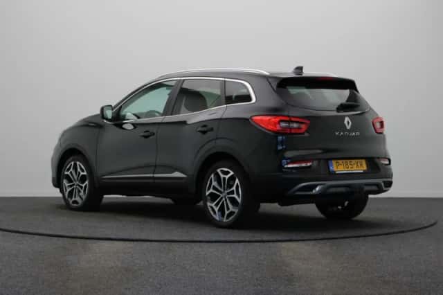 Renault Kadjar (2022) thumbnail 2