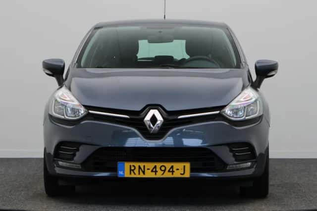 Renault Clio (2018) thumbnail 6