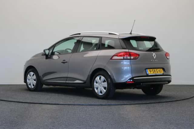 Renault Clio (2014) thumbnail 2