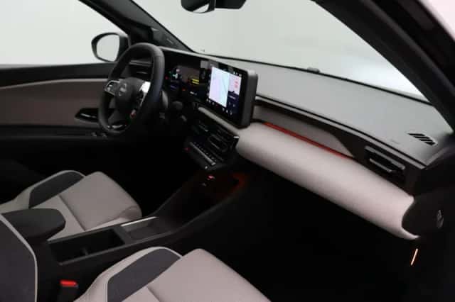 Nissan Micra (2025) thumbnail 5