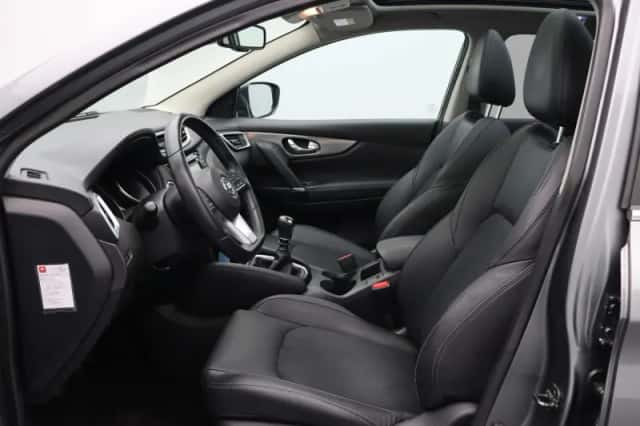 Nissan Qashqai (2018) thumbnail 16