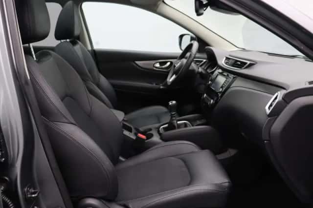 Nissan Qashqai (2018) thumbnail 5