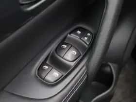 Nissan Qashqai (2019) thumbnail 17