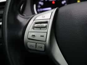 Nissan Qashqai (2015) thumbnail 24