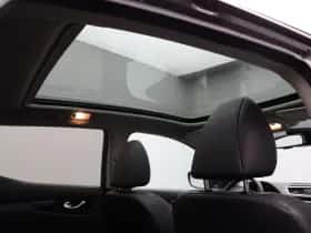 Nissan Qashqai (2015) thumbnail 4