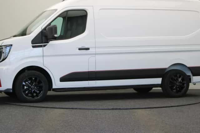 Nissan Interstar (2026) thumbnail 21